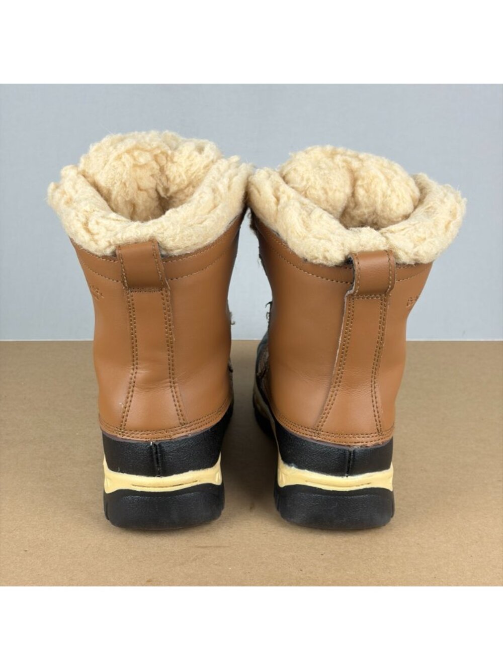 BearPaw Kelly Waterproof Snow Boots Kids 4 Tan Black Wool Blend Fleece Lining - Picture 3 of 8
